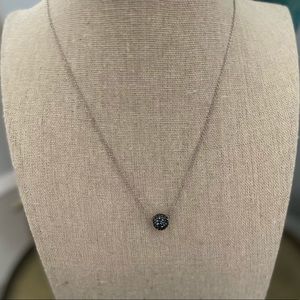 Pace crystal necklace - Black